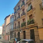 Apartment La Bodega De Reconquista Centro By Alogest